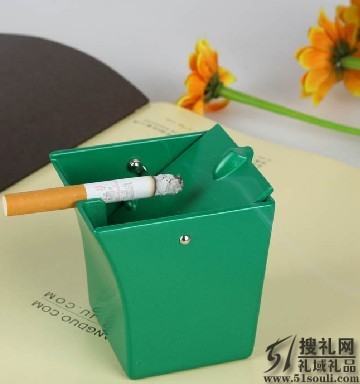垃圾桶烟灰缸