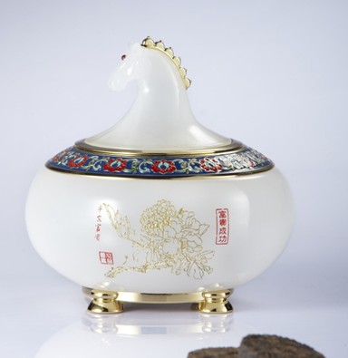 富贵成功 唐三彩马造型茶叶罐